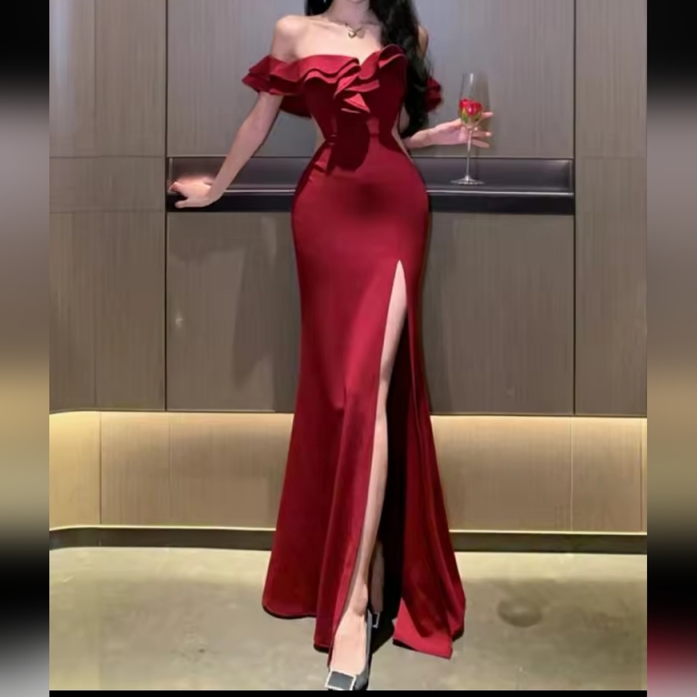 Red Off-Shoulder Elegant High Low Gown Prom Mesh Slit
